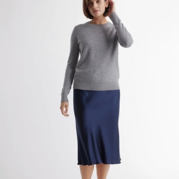 Dresses & Skirts - Quince Silk Skirt Blue